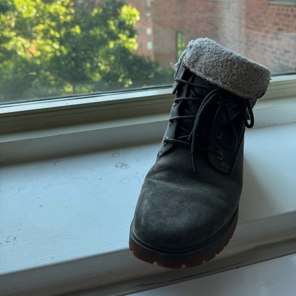 Grey Timberland Snow Boots - Picture 2 of 5